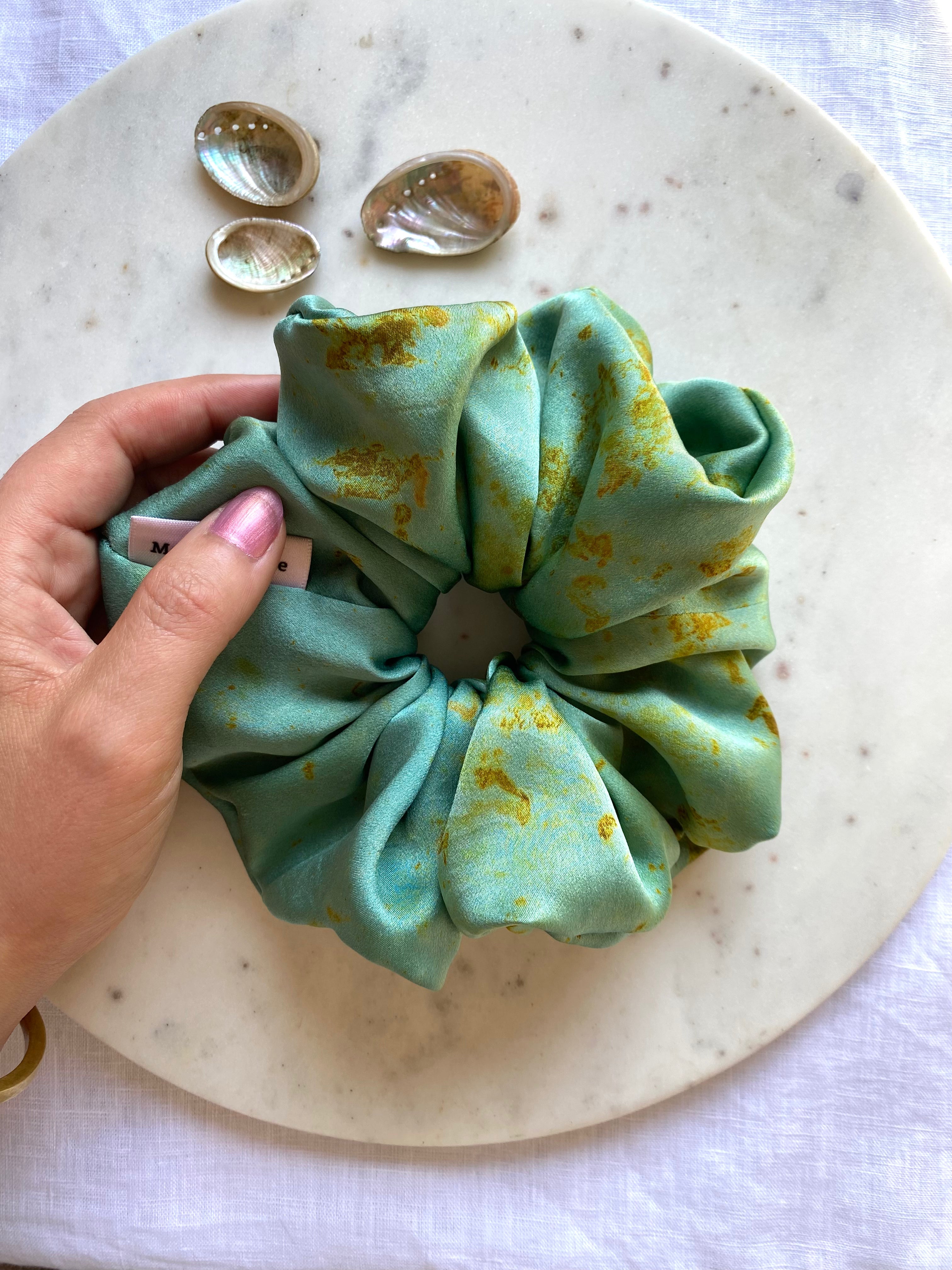 Seiden-Scrunchies