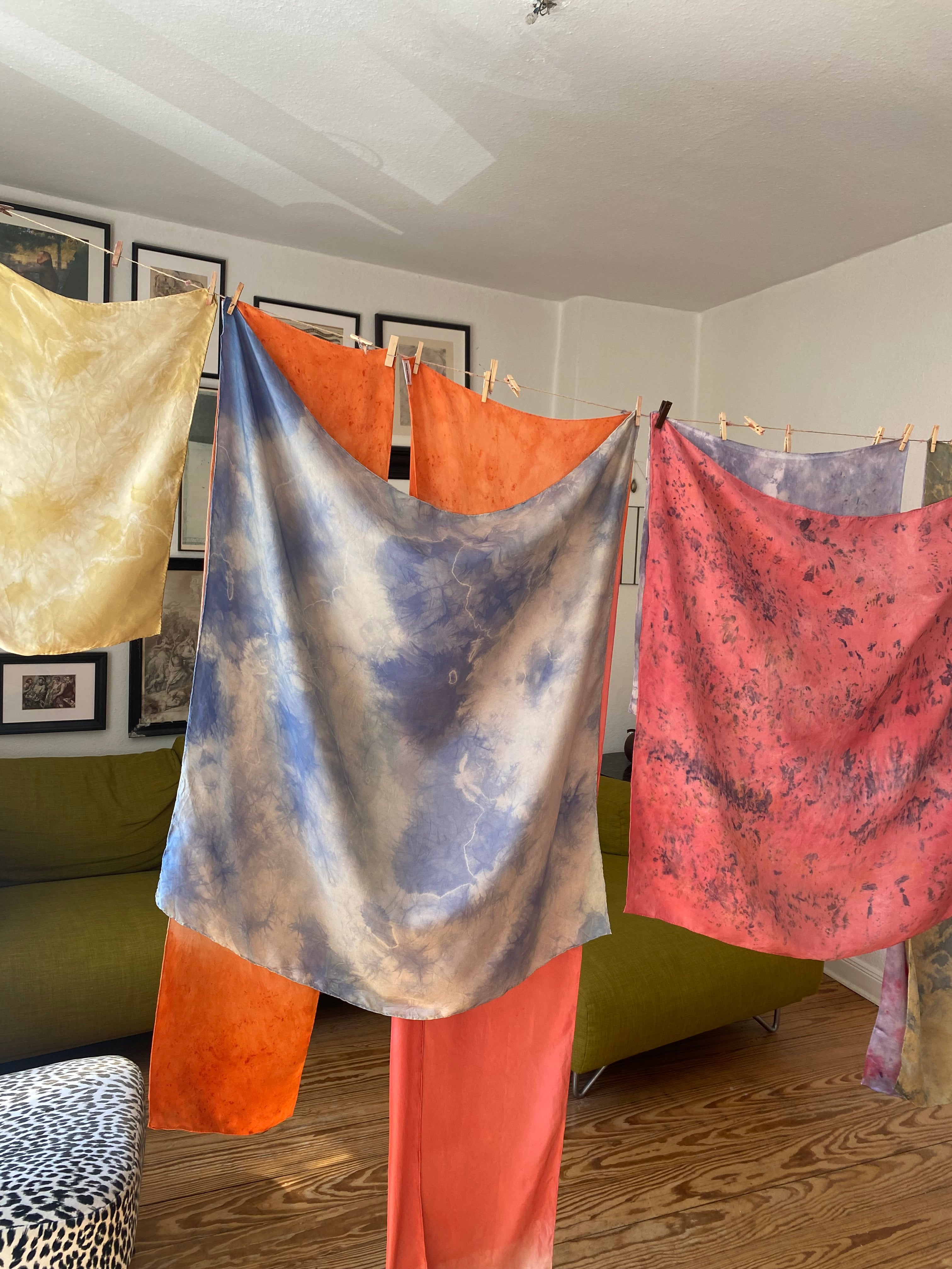 In Ceremony with Nature - Eine Initiation ins intuitive Färben mit Pflanzen